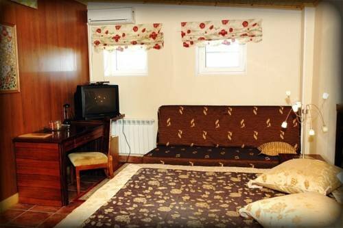 Гостиница Шале Шахты-153