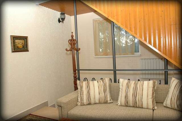 Гостиница Шале Шахты-13